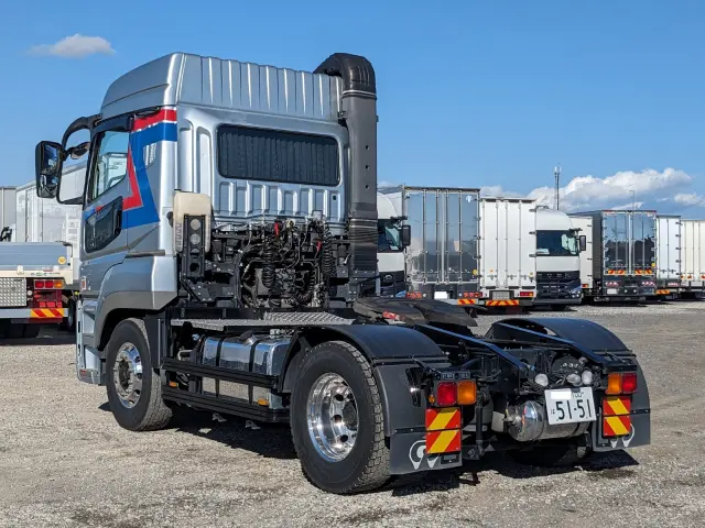 三菱 スーパーグレート 2PG-FP74HDR(2WD)の写真4