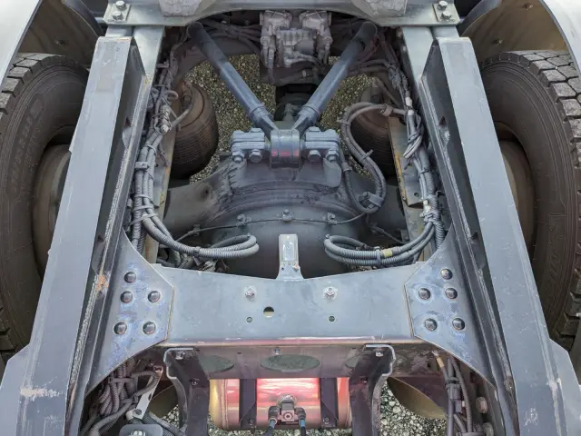 三菱 スーパーグレート 2PG-FP74HDR(2WD)の写真10