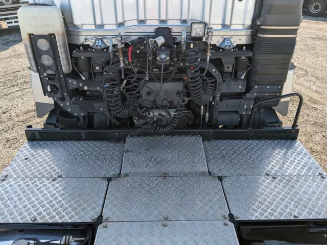 三菱 スーパーグレート 2PG-FP74HDR(2WD)の写真12