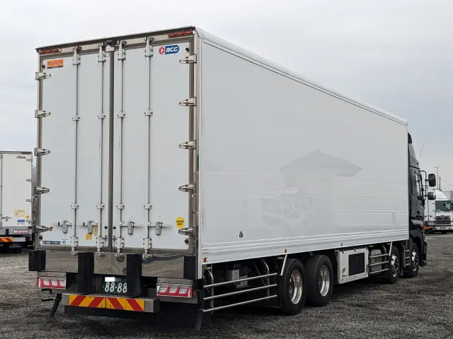 日野 プロフィア 2DG-FW1AHJ(8x4)の写真5