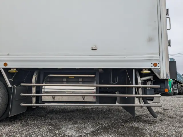 日野 プロフィア 2DG-FW1AHJ(8x4)の写真21