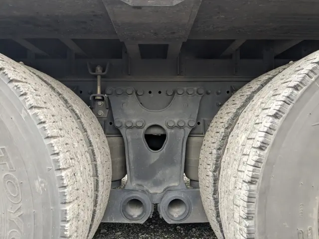 日野 プロフィア 2DG-FW1AHJ(8x4)の写真22