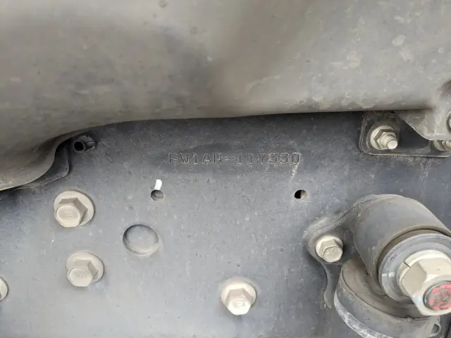 日野 プロフィア 2DG-FW1AHJ(8x4)の写真40