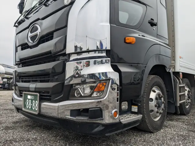 日野 プロフィア 2DG-FW1AHJ(8x4)の写真47