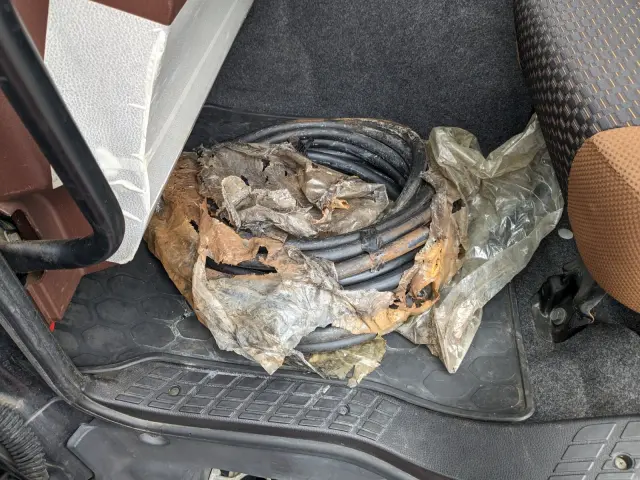 日野 プロフィア 2DG-FW1AHJ(8x4)の写真49