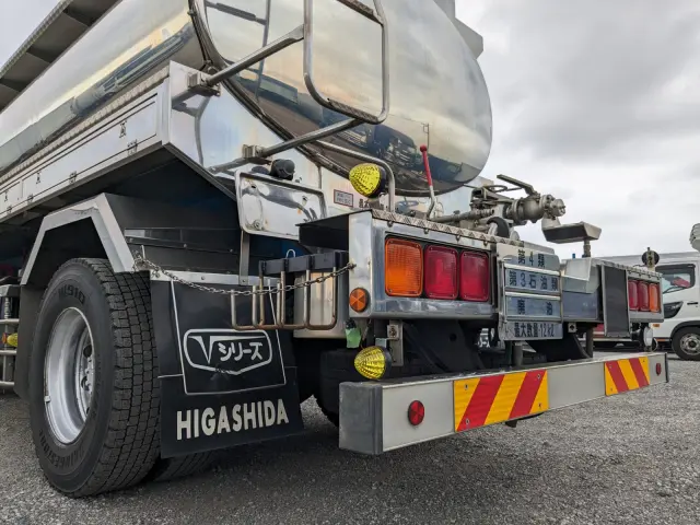 いすゞ ギガ 2KG-CYG60CM(6x2)の写真8