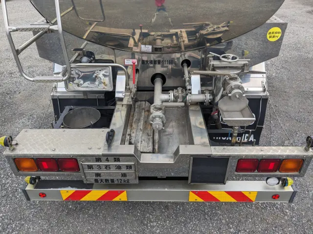 いすゞ ギガ 2KG-CYG60CM(6x2)の写真9