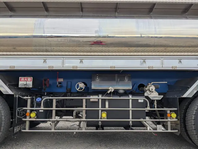 いすゞ ギガ 2KG-CYG60CM(6x2)の写真23