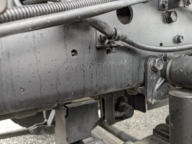 いすゞ ギガ 2KG-CYG60CM(6x2)の写真34