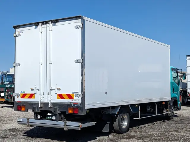 いすゞ フォワード TKG-FRR90S2(2WD)の写真5