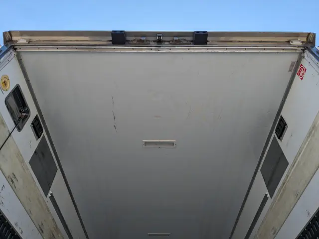 いすゞ フォワード TKG-FRR90S2(2WD)の写真15