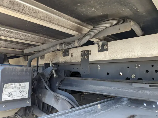 いすゞ フォワード TKG-FRR90S2(2WD)の写真27