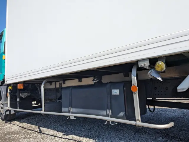 いすゞ フォワード TKG-FRR90S2(2WD)の写真30