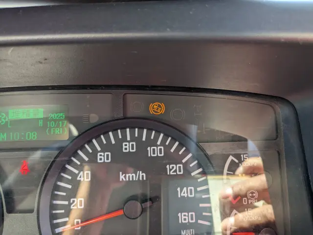 いすゞ フォワード TKG-FRR90S2(2WD)の写真42