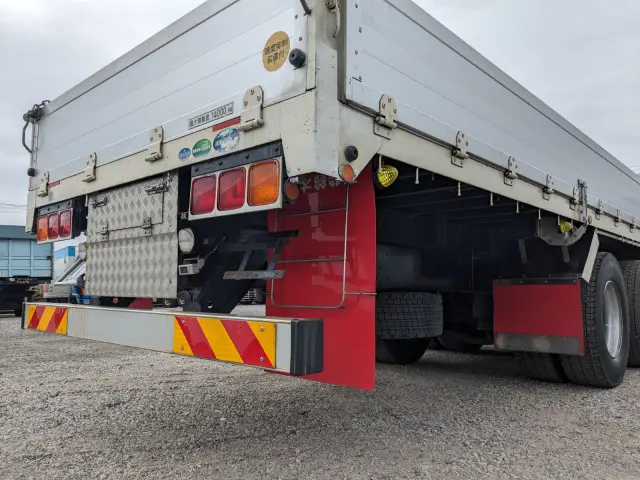 ＵＤ クオン QPG-CD5ZA(6x2)の写真7