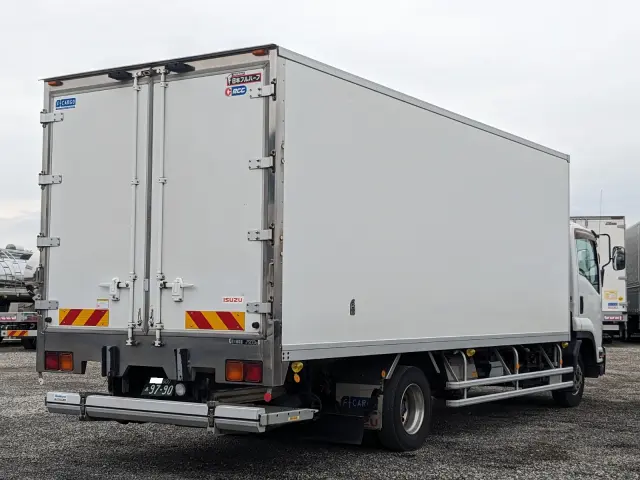 いすゞ フォワード TKG-FRR90S2(2WD)の写真5