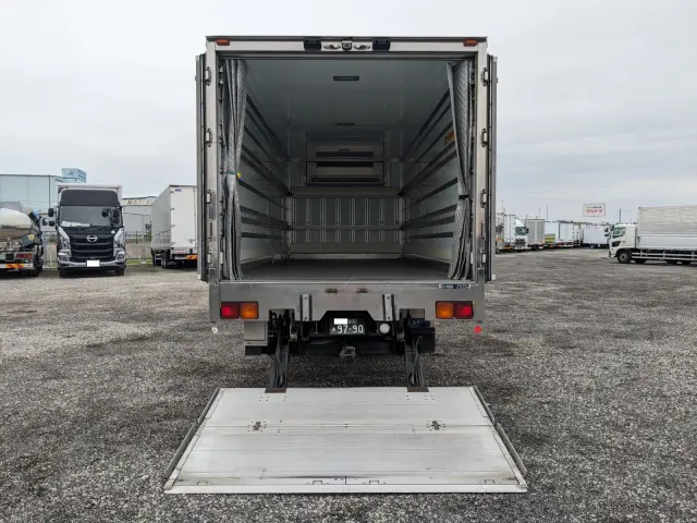 いすゞ フォワード TKG-FRR90S2(2WD)の写真11