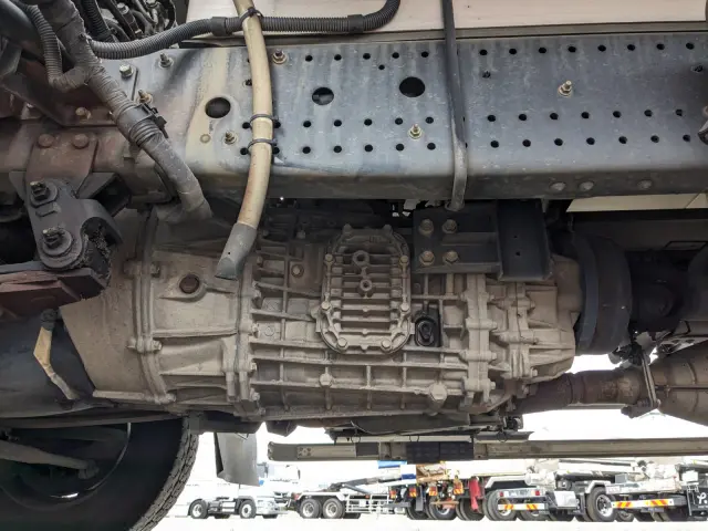 いすゞ フォワード TKG-FRR90S2(2WD)の写真29