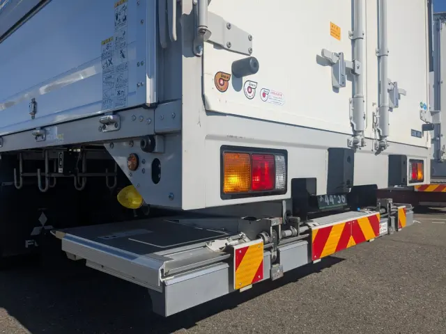 三菱 ファイター 2KG-FK65F(2WD)の写真6