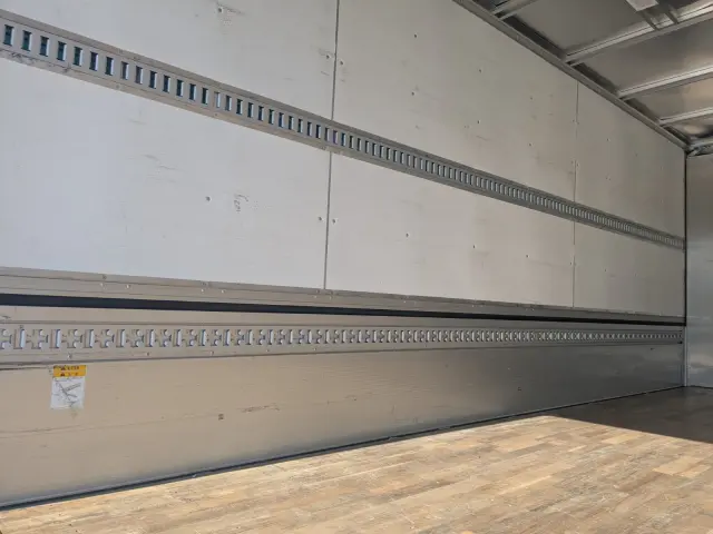 三菱 ファイター 2KG-FK65F(2WD)の写真15