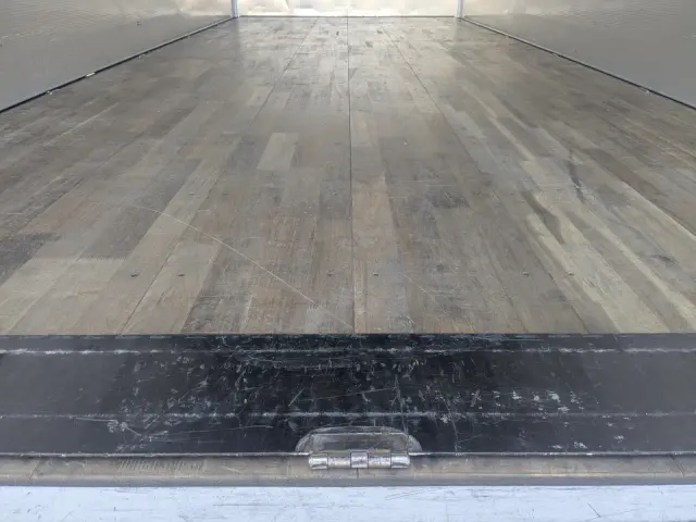 三菱 ファイター 2KG-FK65F(2WD)の写真16