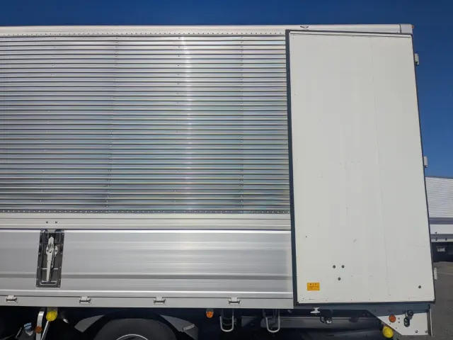 三菱 ファイター 2KG-FK65F(2WD)の写真22