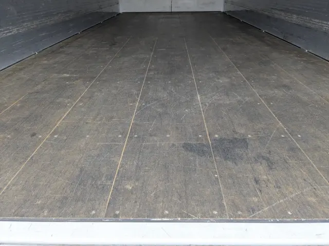 日野 レンジャー 2KG-FD2ABG(2WD)の写真18