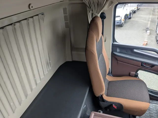 日野 レンジャー 2KG-FD2ABG(2WD)の写真38