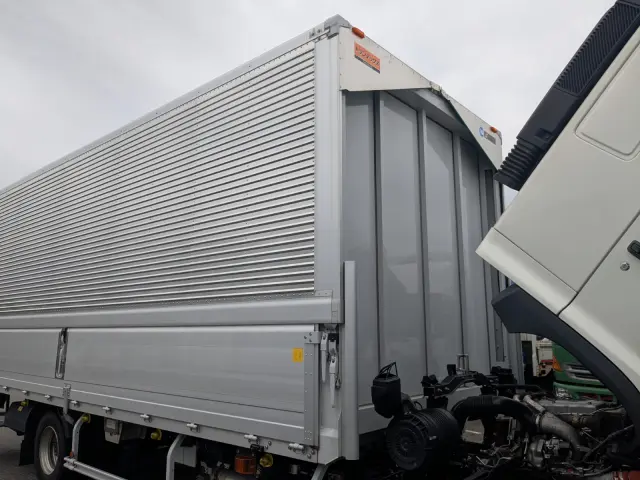 日野 レンジャー 2KG-FD2ABG(2WD)の写真46