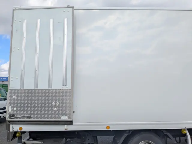 日野 レンジャー 2KG-FD2ABG(2WD)の写真32