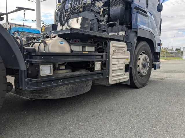 いすゞ ギガ QKG-EXD52BD(2WD)の写真13