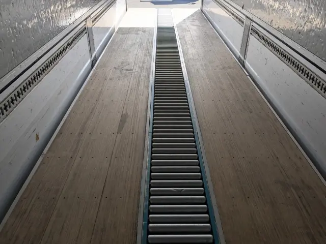 三菱 スーパーグレート 2PG-FS74HZ(8x4)の写真25