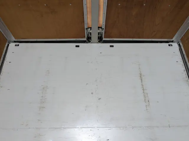 いすゞ フォワード LPG-FTR90T2(2WD)の写真18