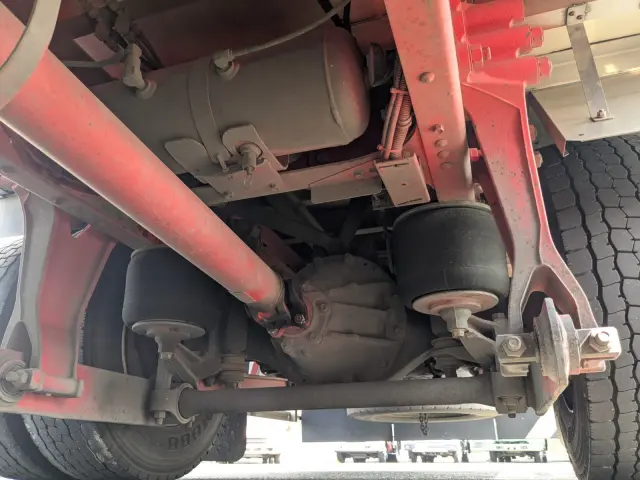 いすゞ フォワード LPG-FTR90T2(2WD)の写真26