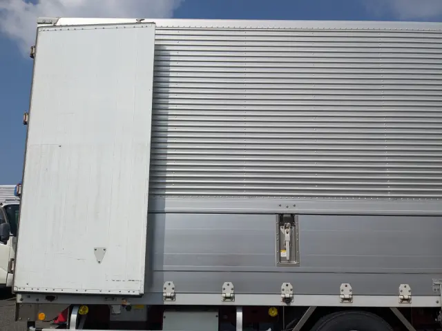 いすゞ フォワード LPG-FTR90T2(2WD)の写真29