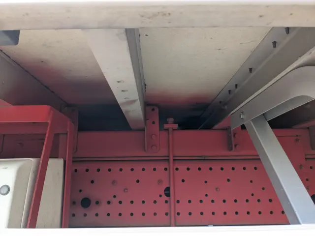 いすゞ フォワード LPG-FTR90T2(2WD)の写真31