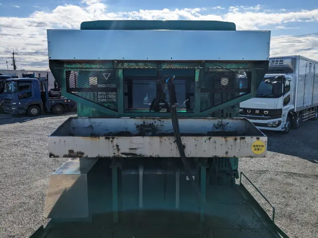 日野 プロフィア QDG-SS1EKDA(6x4)の写真14