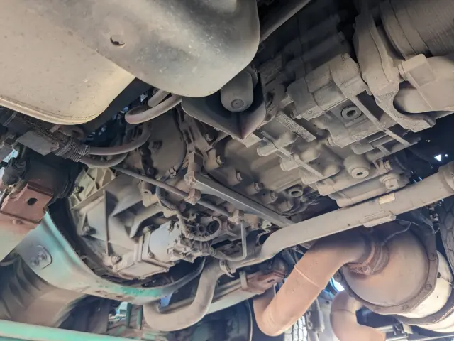 日野 プロフィア QDG-SS1EKDA(6x4)の写真24