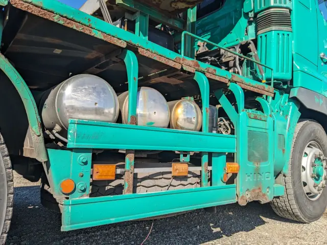 日野 プロフィア QDG-SS1EKDA(6x4)の写真26