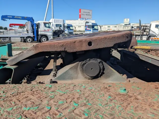 日野 プロフィア QDG-SS1EKDA(6x4)の写真28