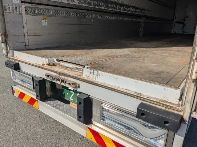 三菱 スーパーグレート QPG-FS64VZ(8x4)の写真10