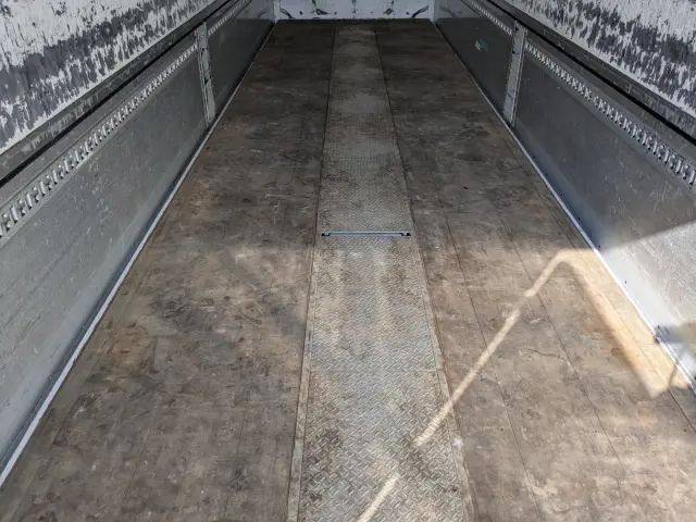 三菱 スーパーグレート QPG-FS64VZ(8x4)の写真18