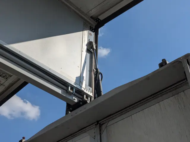 三菱 スーパーグレート QPG-FS64VZ(8x4)の写真22