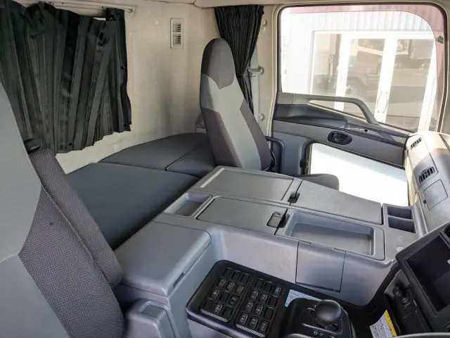 三菱 スーパーグレート QPG-FS64VZ(8x4)の写真36