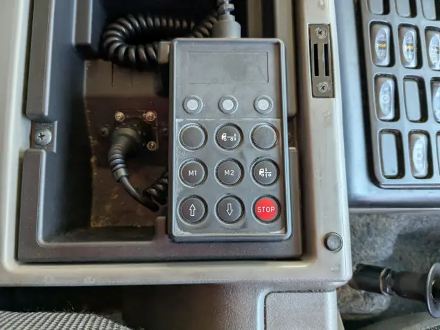 三菱 スーパーグレート QPG-FS64VZ(8x4)の写真38