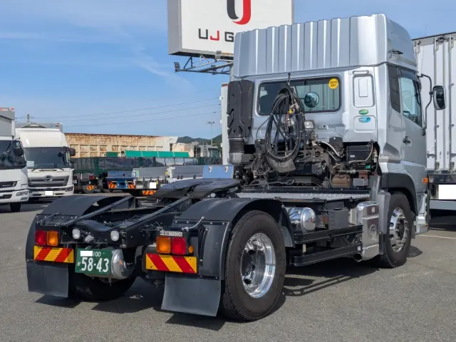 UD クオン QKG-GK6XAD(2WD)の写真4