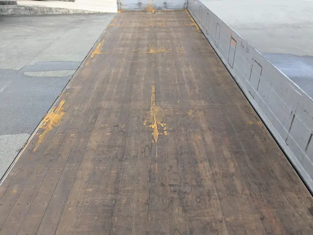 日野 プロフィア QPG-FN1AWDA(6x2)の写真16