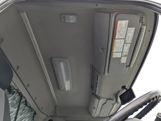 日野 プロフィア QPG-FN1AWDA(6x2)の写真27