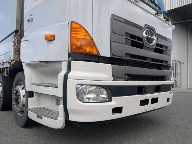 日野 プロフィア QPG-FN1AWDA(6x2)の写真38