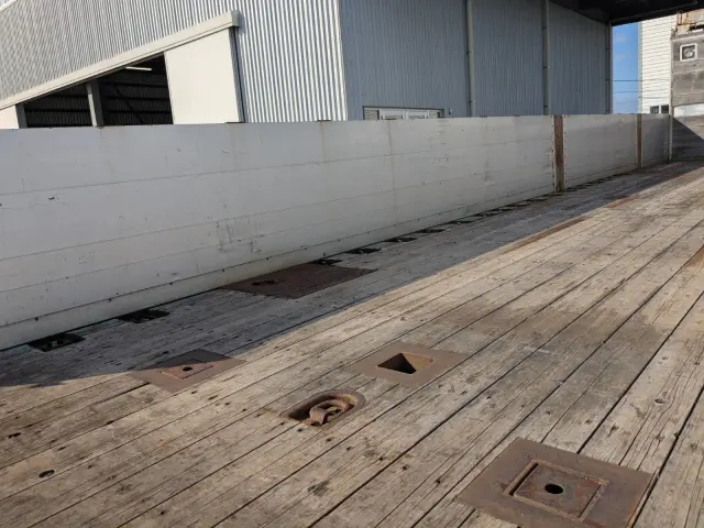 いすゞ ギガ QKG-CYJ77A(8x4)の写真26